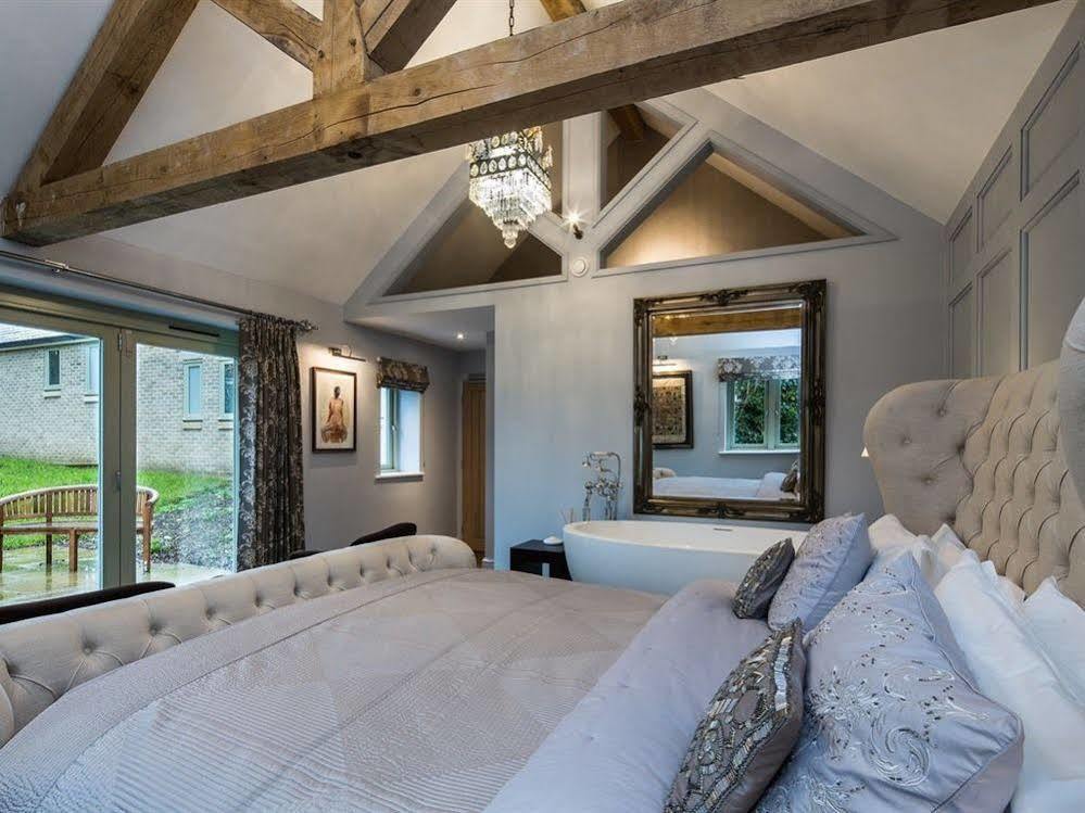 Eagle Mill Hotell Huntingdon Eksteriør bilde