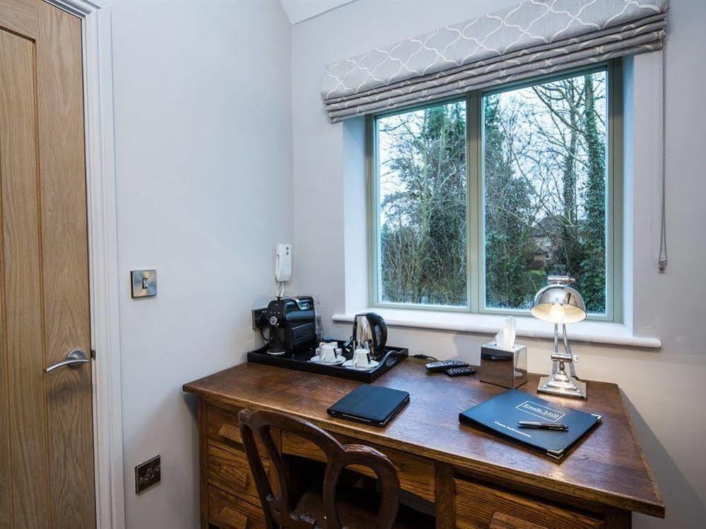 Eagle Mill Hotell Huntingdon Eksteriør bilde